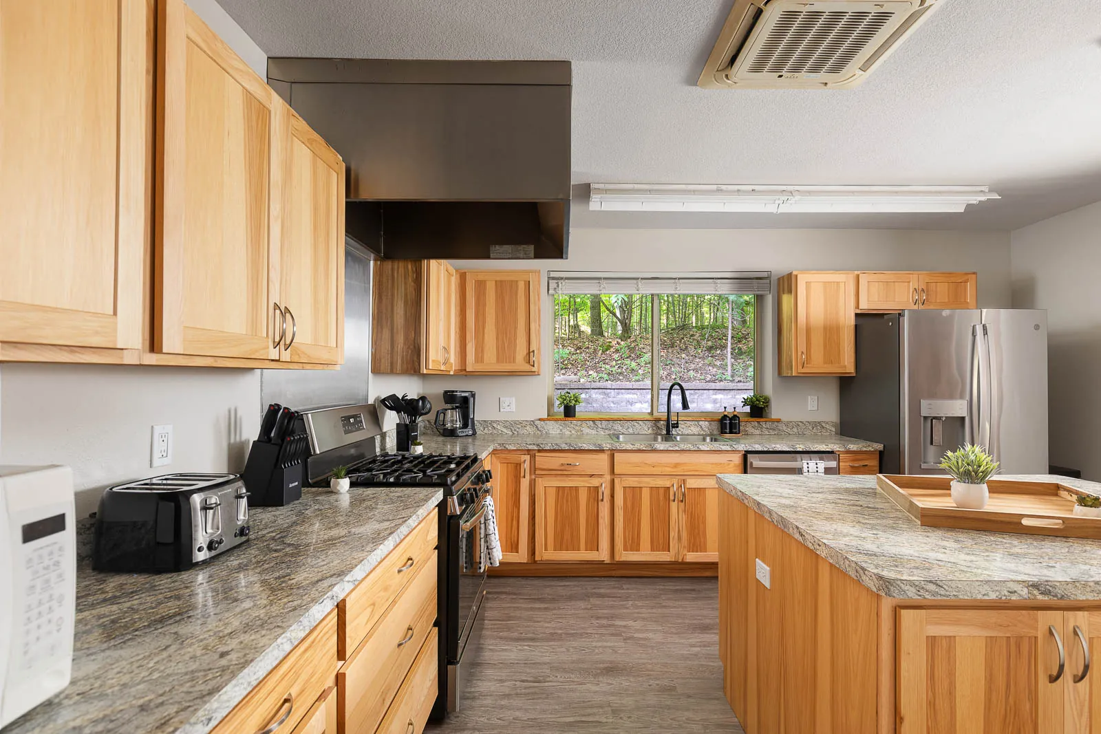 Wide view of the full buyout kitchen