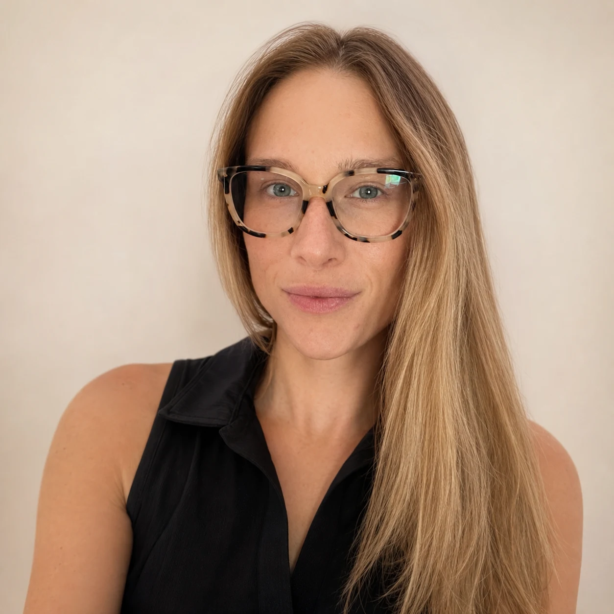 Taylor Randazzo, wedding planner, coordinator, and wellness provider at The Sandbar Lodge